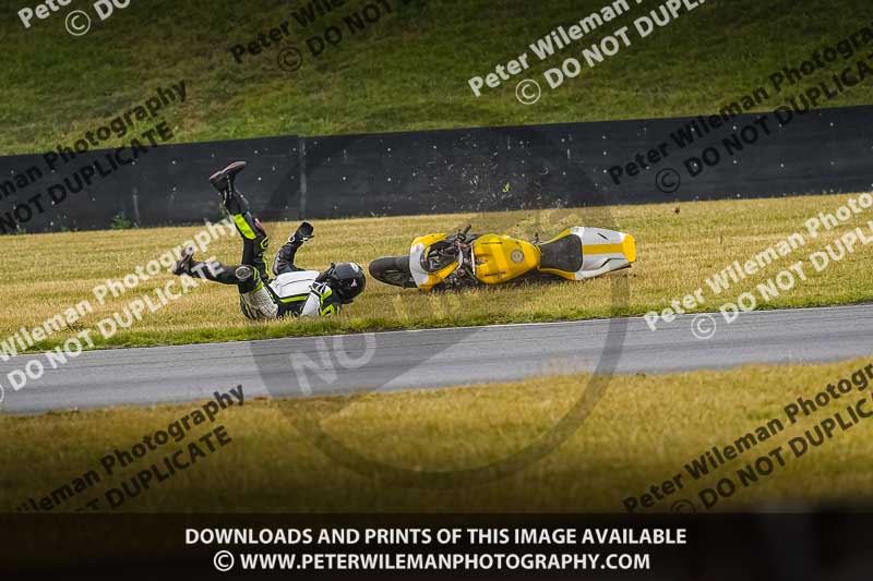 enduro digital images;event digital images;eventdigitalimages;no limits trackdays;peter wileman photography;racing digital images;snetterton;snetterton no limits trackday;snetterton photographs;snetterton trackday photographs;trackday digital images;trackday photos